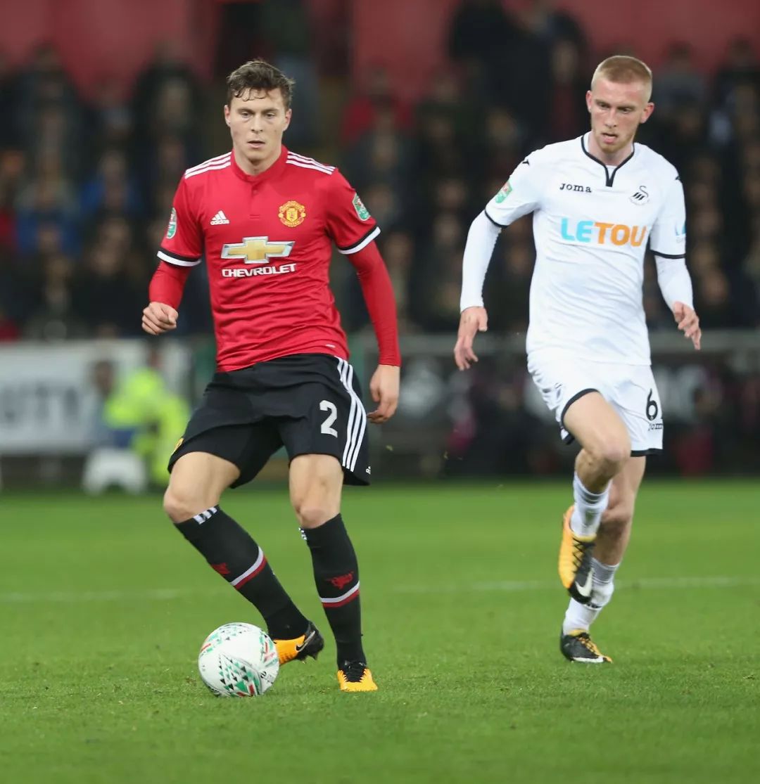 出表现得以 出表现得以