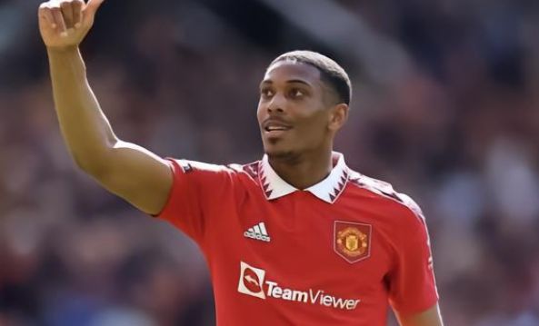 他发现自己 他发现自己